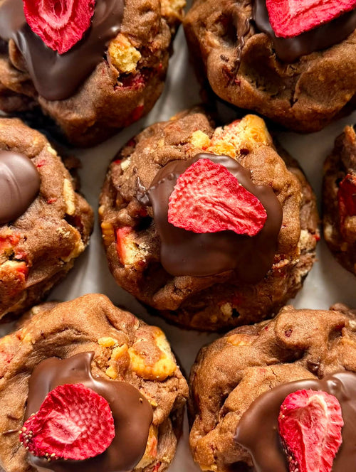 Chocolate Covered Strawberry Cookie